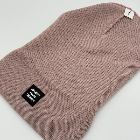 NWT Herschel Supply Co Abbott Acrylic Beanie Ash Rose One Size Knit Hat Winter - Picture 6 of 7